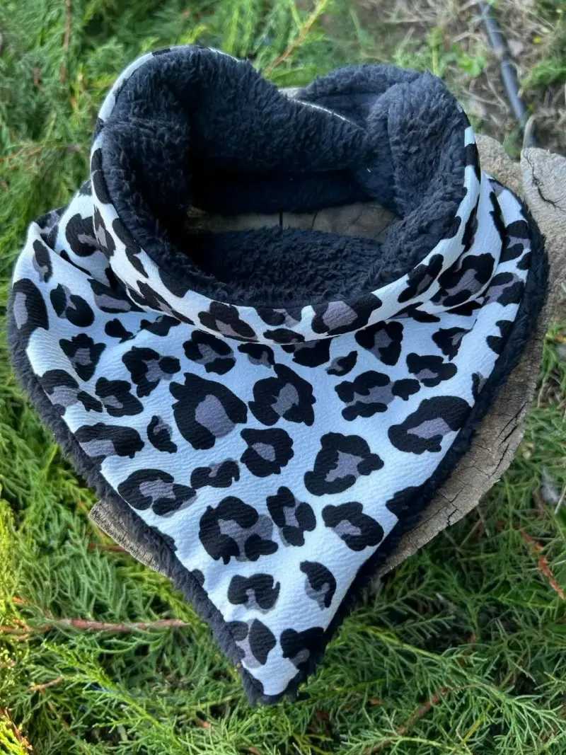 Bandana de invierno con estampado de leopardo