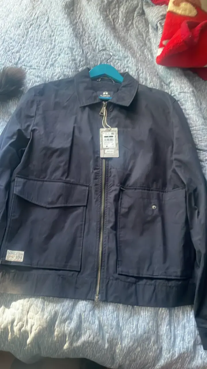 Chaqueta casual unisex color beige y negro - 1