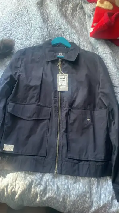 Chaqueta casual unisex color beige y negro - miniatura 1