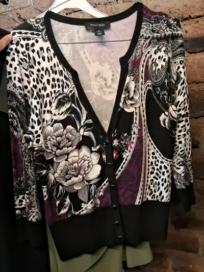 Cardigan estampado floral White House Black Market - miniatura 1