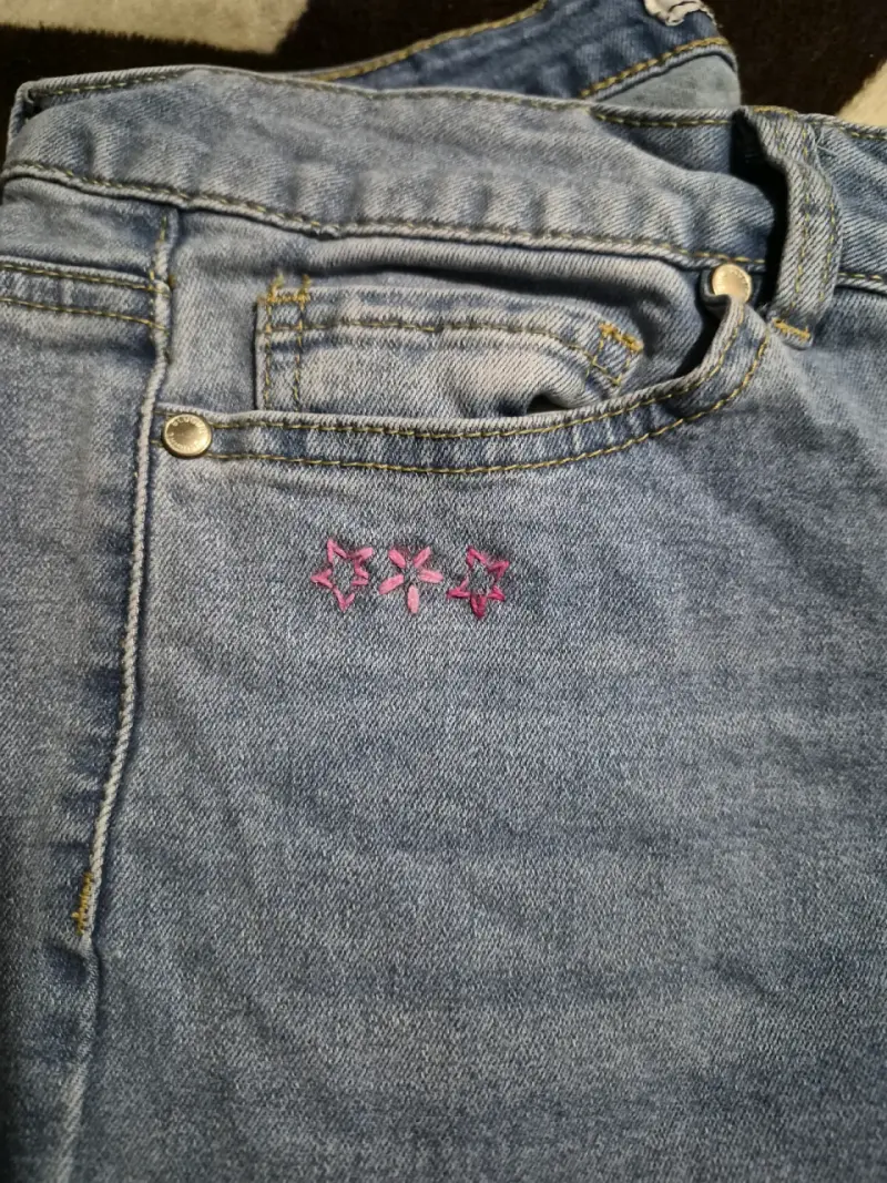 Jeans acampanados bordados para mujer - 4