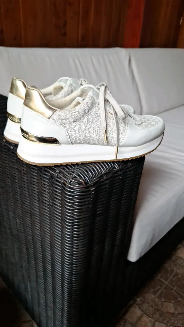 Zapatillas urbanas Michael Kors mujer beige - 4
