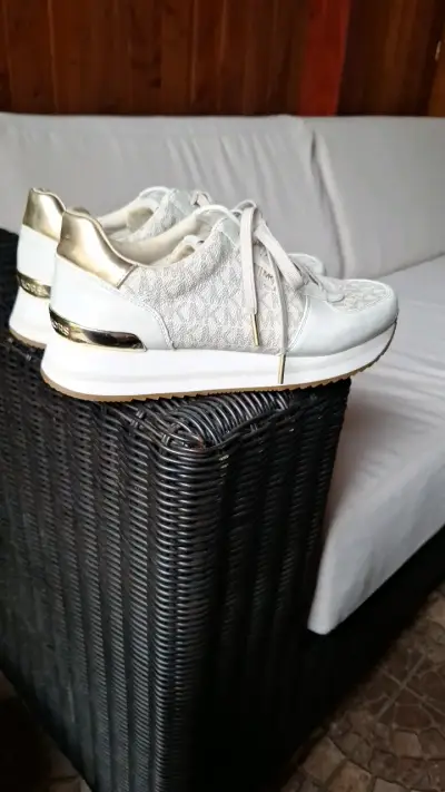 Zapatillas urbanas Michael Kors mujer beige - miniatura 4