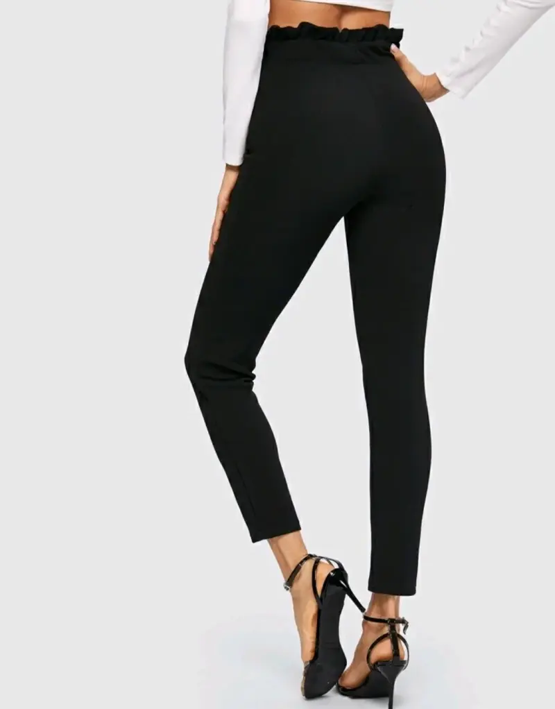 Pantalones negros de tiro alto con lazo - 3