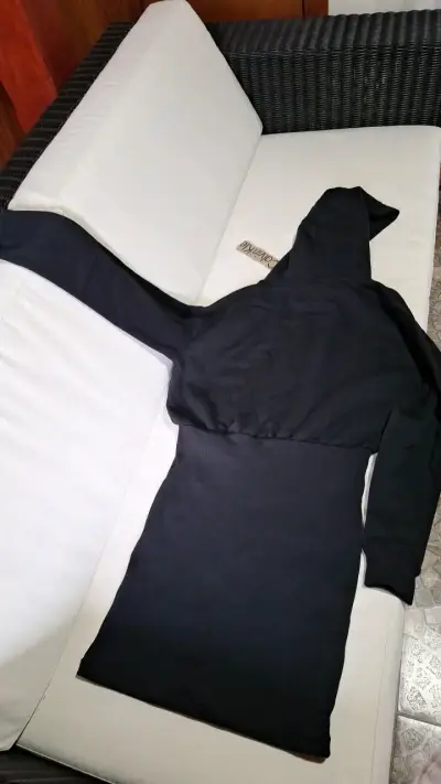 Vestido negro casual Calvin Klein - miniatura 4