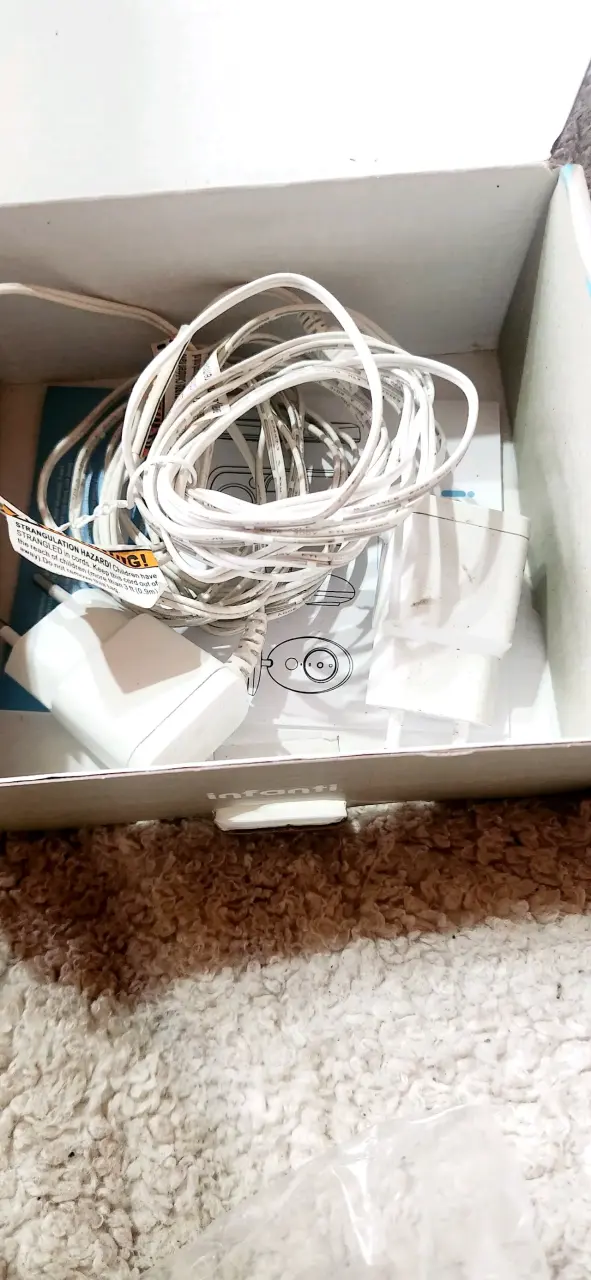Monitor de bebé Infanti VB605 con cámara - 4