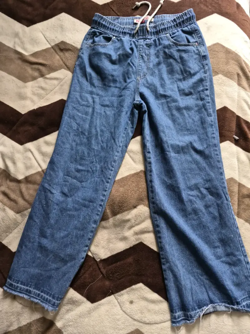 Pantalones de mezclilla anchos para mujer