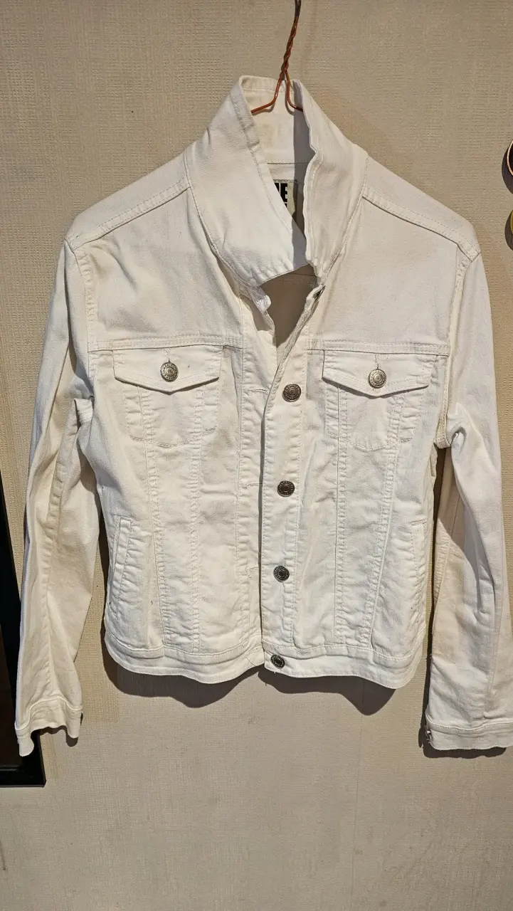 Chaqueta de mezclilla blanca para mujer - 4