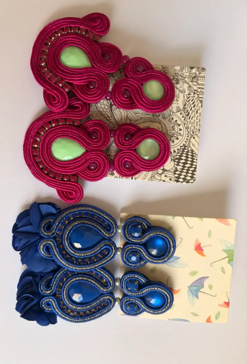 Set de aros artesanales en fucsia y azul - 4