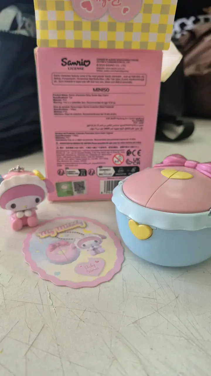 Figura Sanrio My Melody en caja sorpresa - 5