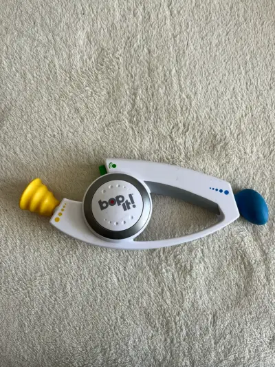 juego bop It! clásico - miniatura 1