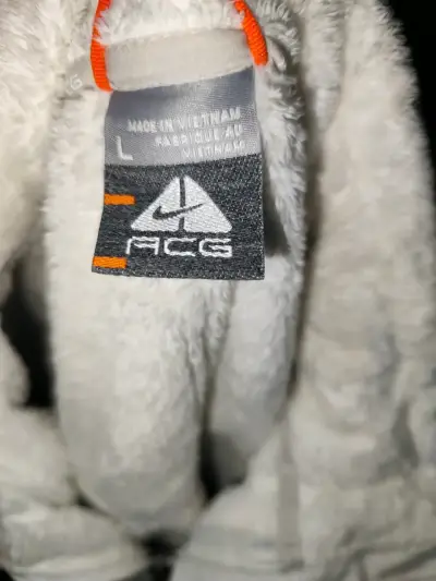 Chaqueta polar blanca ACG para invierno - miniatura 2