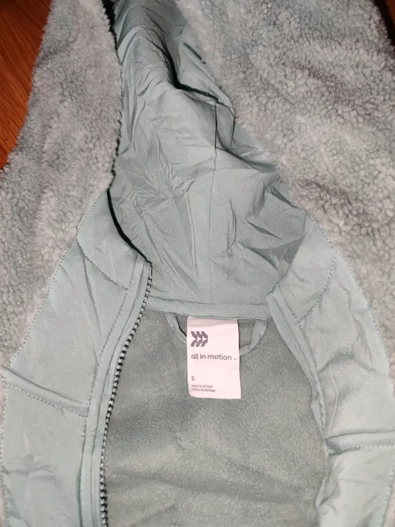 Chaqueta con capucha de felpa verde menta para mujer - 2