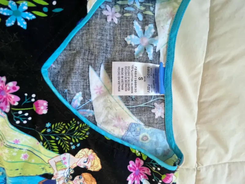 Scrub infantil Disney Frozen estampado floral - 2