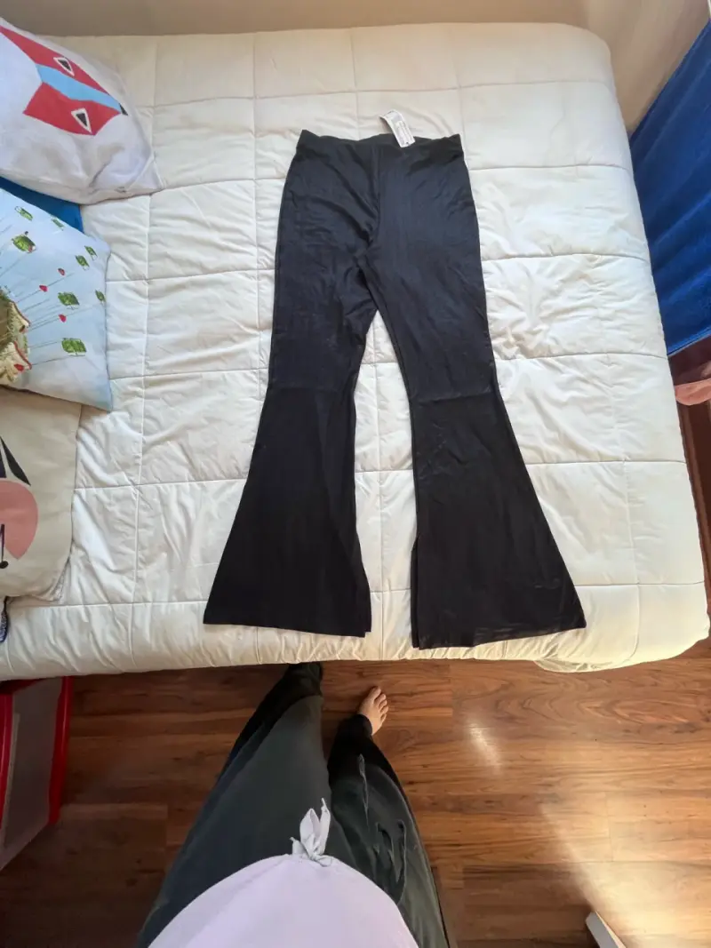 Pantalones acampanados negros talla L - 3