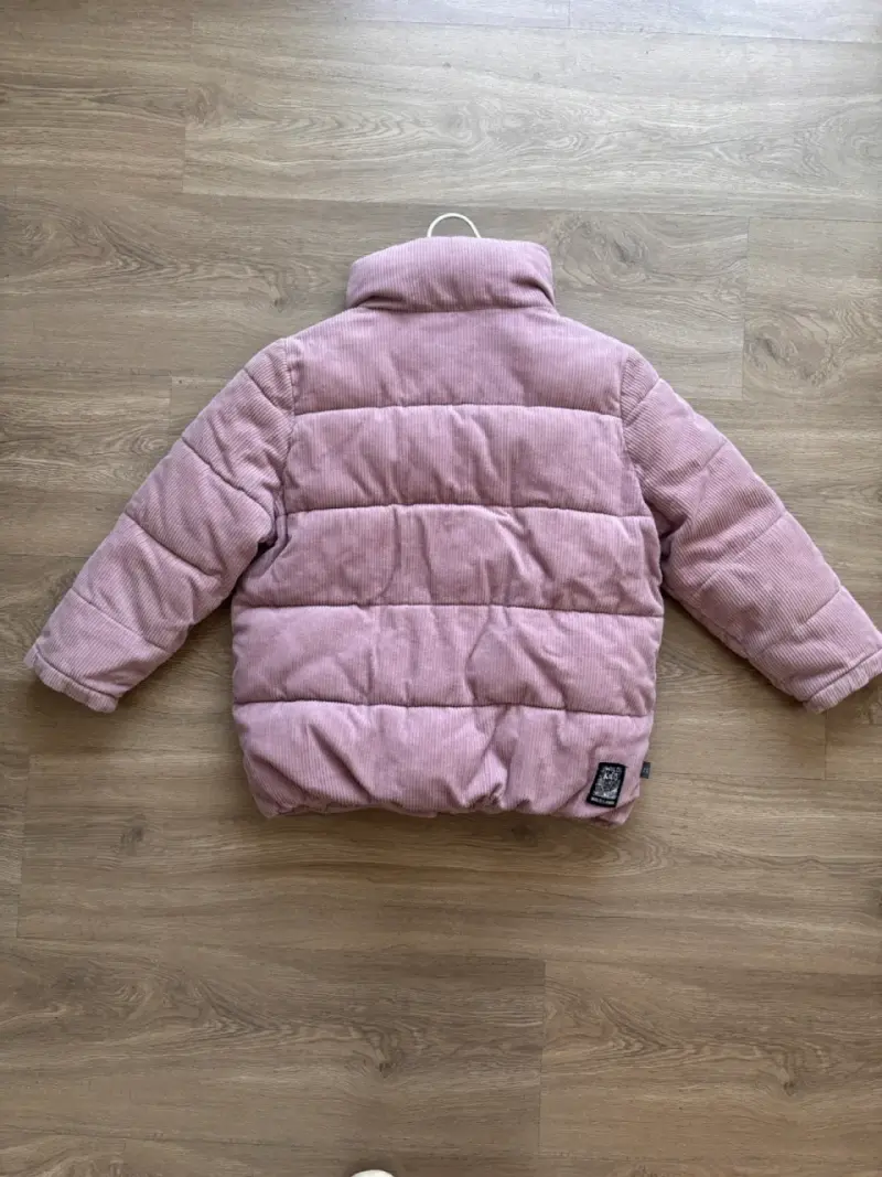 Chaqueta puffa Wild Lama rosada para niña - 3