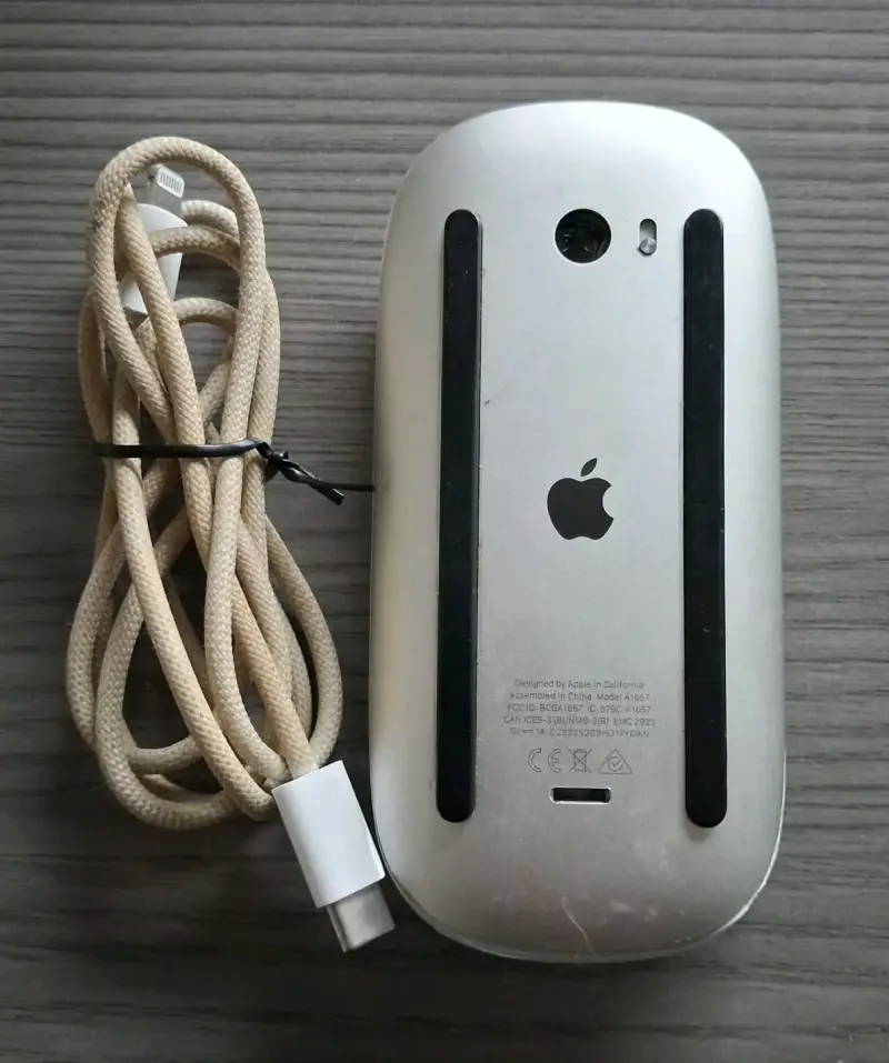 Mouse Inalámbrico Apple Magic Mouse Blanco - 3