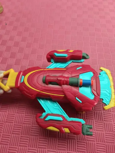 Lanzador Ironman - miniatura 1