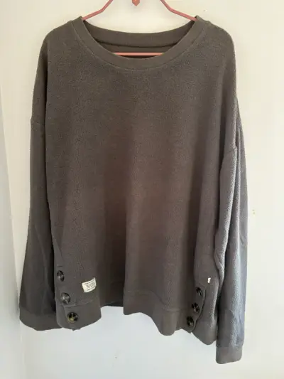 Polerón gris con botones Kivul talla XL - miniatura 1