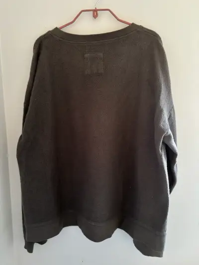 Polerón gris con botones Kivul talla XL - miniatura 2