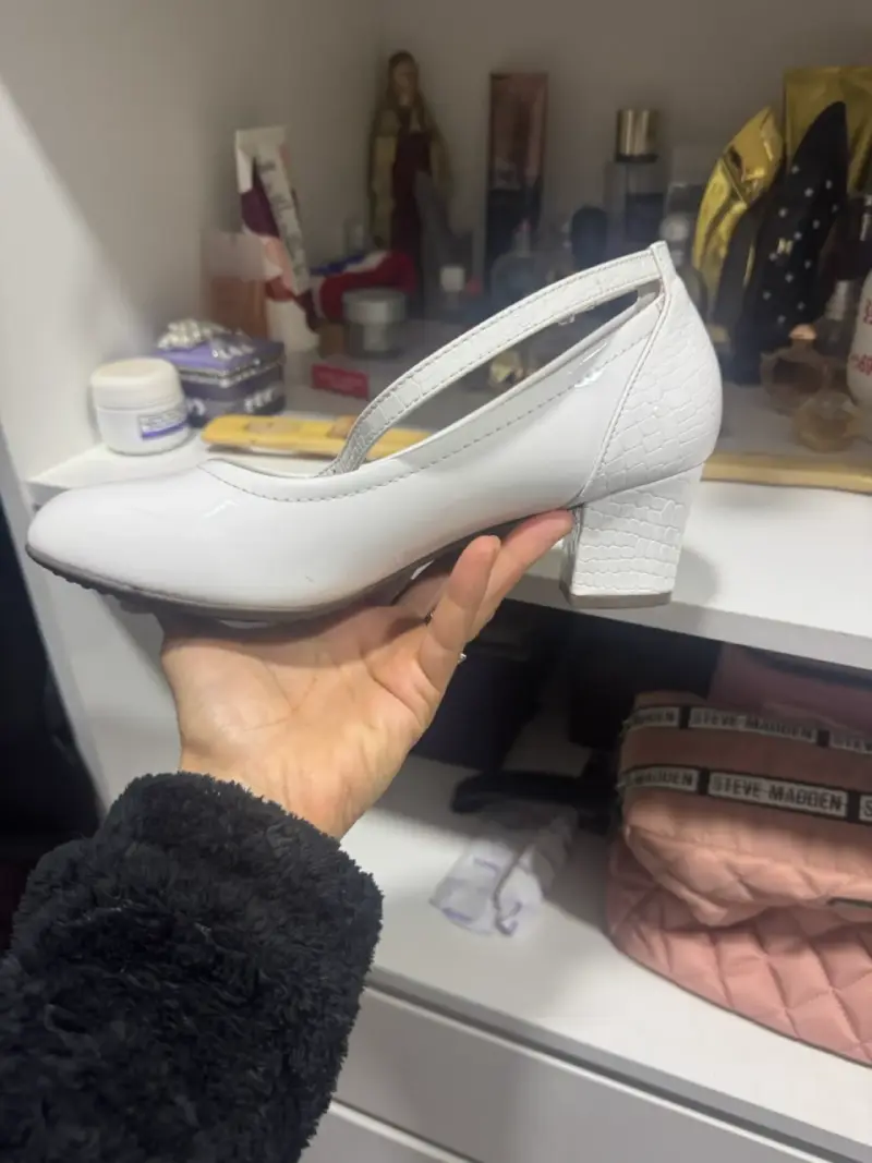 Zapatos de tacón medio blancos elegantes - 2