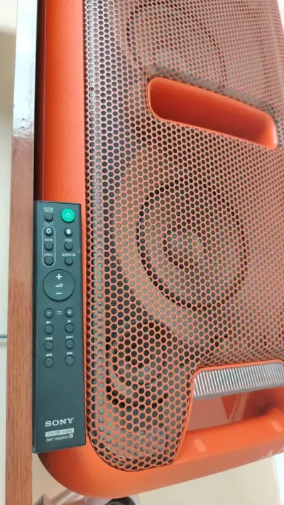 Parlante portátil Sony rojo GTK-XB7 - miniatura 3