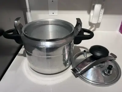 Olla a presión de aluminio Marmicoc - miniatura 3