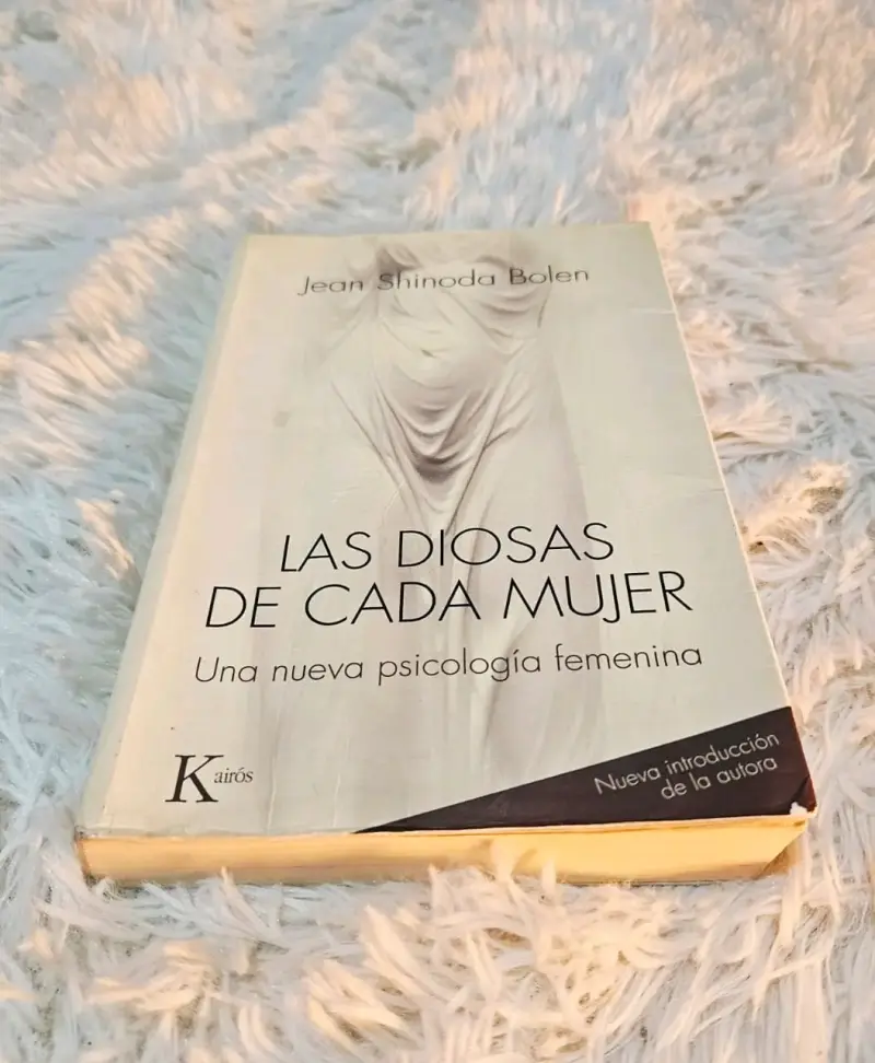 Libro 'Las Diosas de Cada Mujer' de Jean Shinoda Bolen - 3