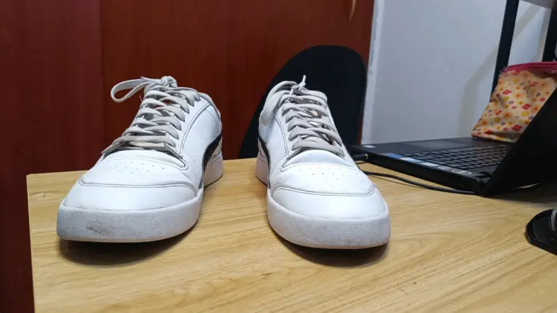Zapatillas deportivas blancas Puma para hombre - 4