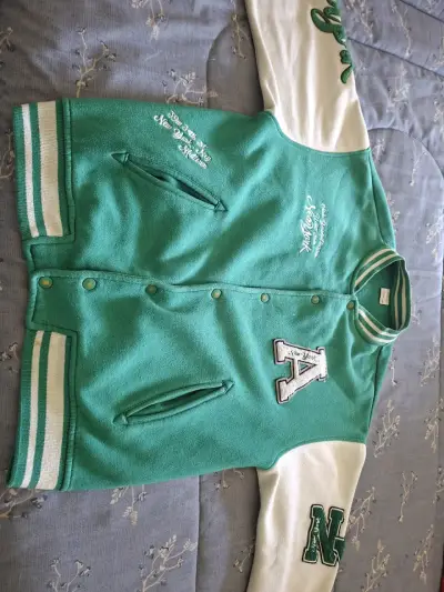 Chaqueta Varsity Verde Zara Talla 13-14 - miniatura 1