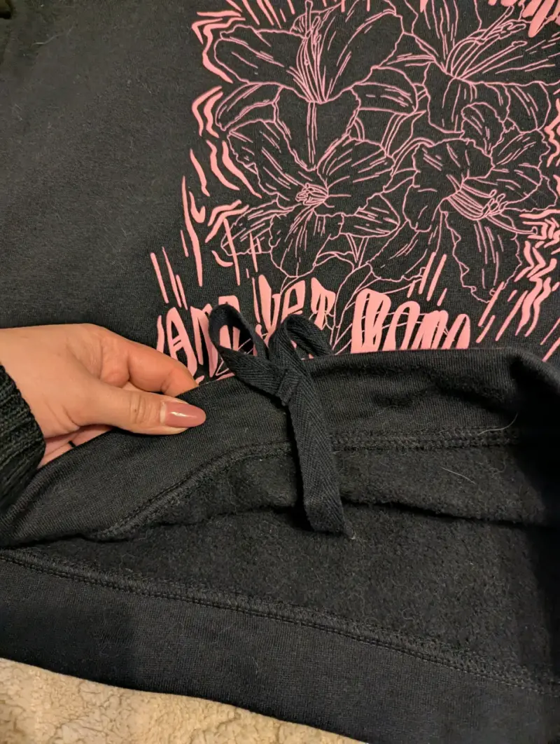 Polerón negro con capucha talla S - 2