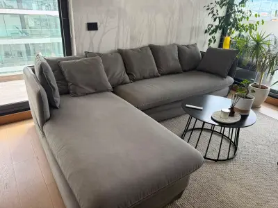 Sofá seccional gris - miniatura 1
