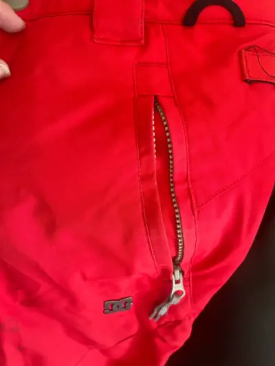 Pantalones de nieve rojos impermeables DC - miniatura 4