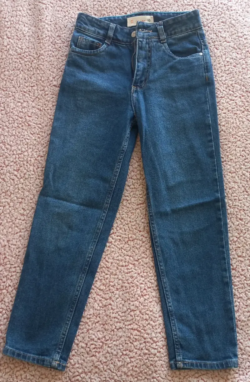 Jeans de mezclilla azul para niña talla 10
