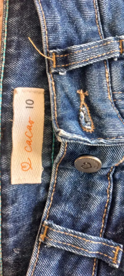 Jeans de mezclilla azul para niña talla 10 - miniatura 3