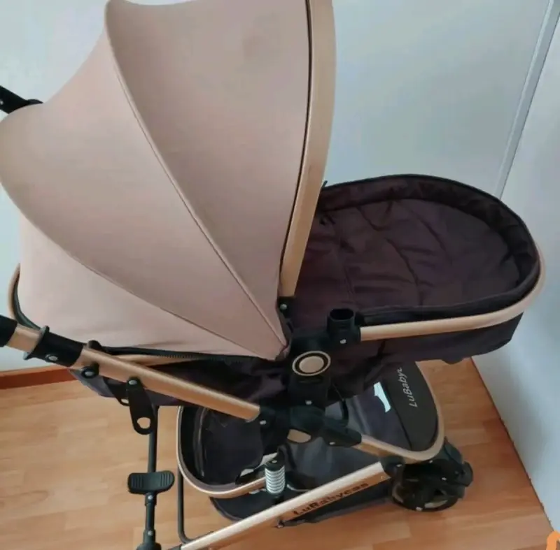 Coche de bebé LuBabycas color beige - 2