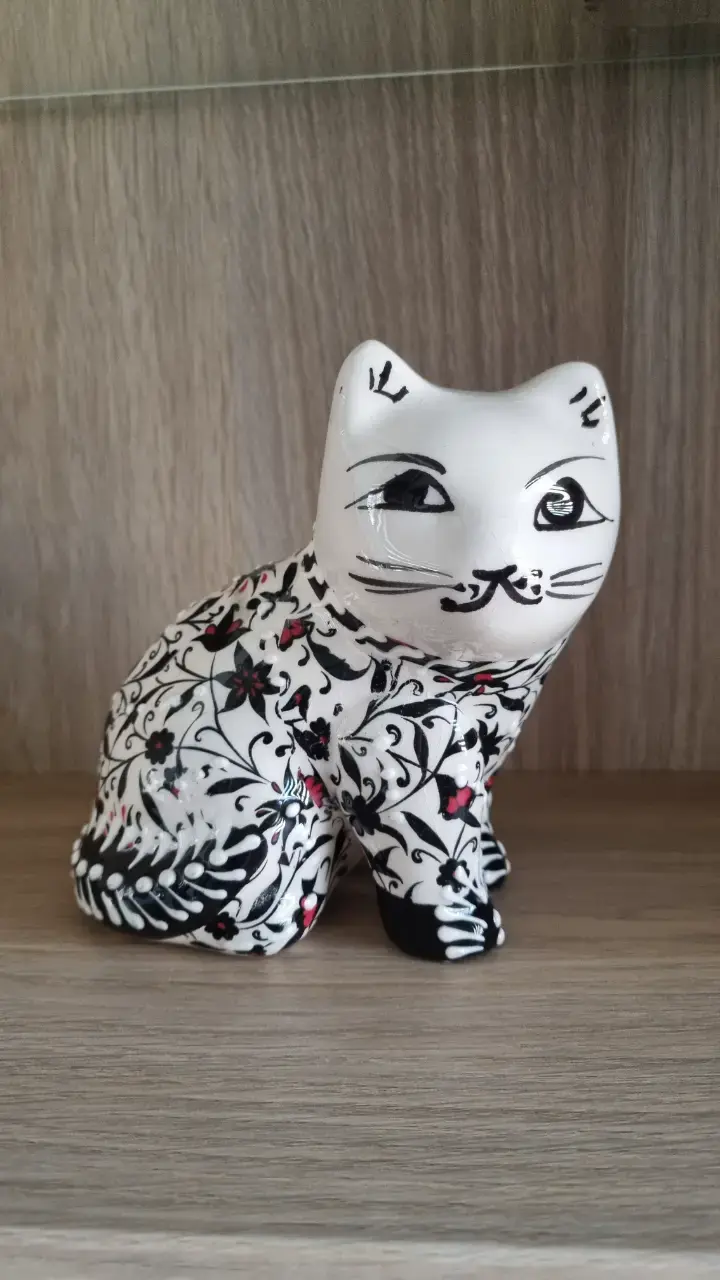Figura decorativa de gato cerámico - 4