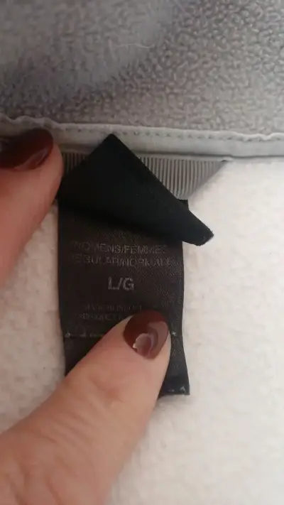 Chaqueta polar gris The North Face para mujer - miniatura 3