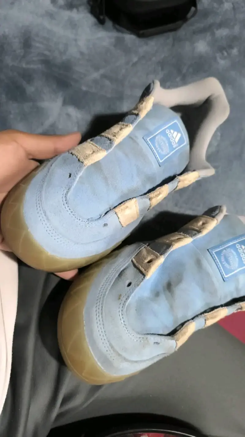 Servicio de lavado de zapatillas - 3