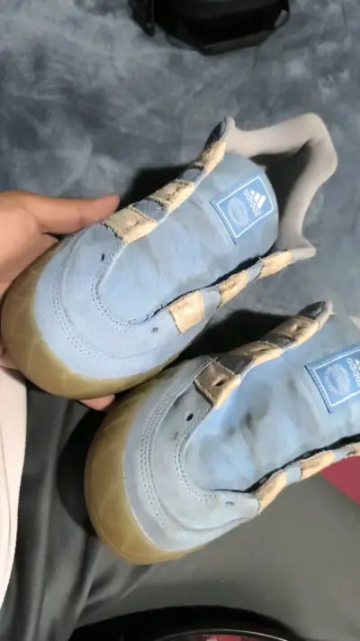 Servicio de lavado de zapatillas - miniatura 3