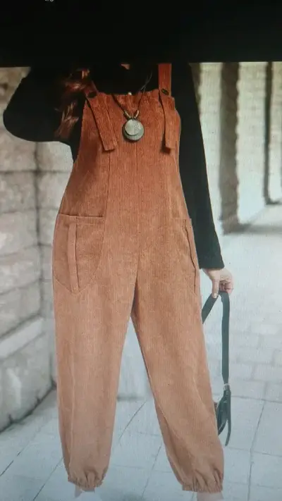Overall de pana marrón para mujer - miniatura 2