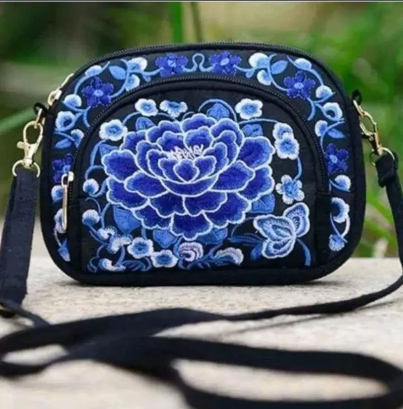 Mini cartera floral colorido con correa ajustable - 2