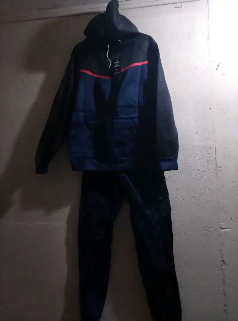 Conjunto deportivo para mujer en varios colores - 3