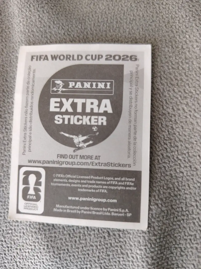 Lámina Panini Extra Sticker Christian Pulisic FIFA - 4