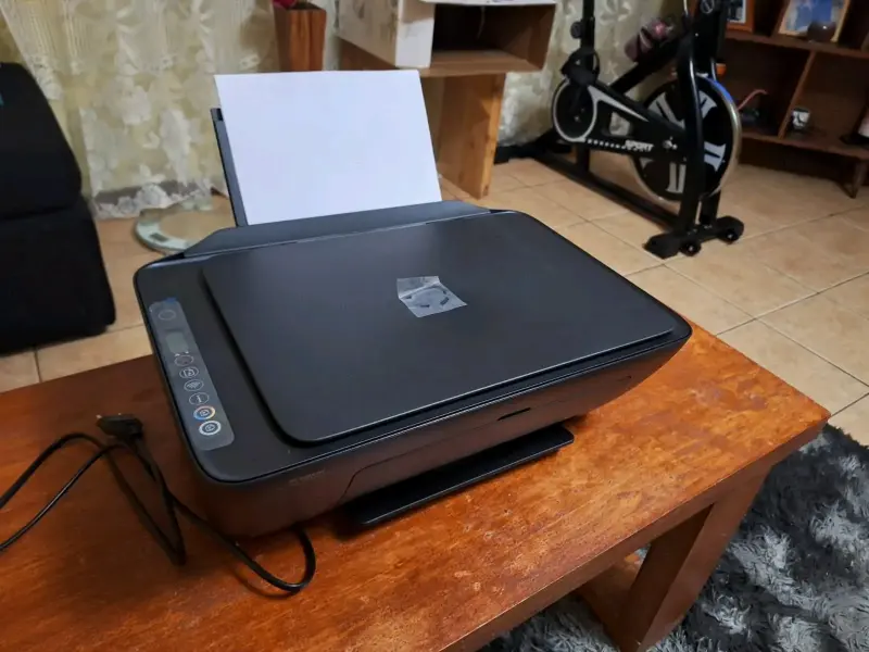 Impresora multifuncional HP DeskJet 2700 - 1