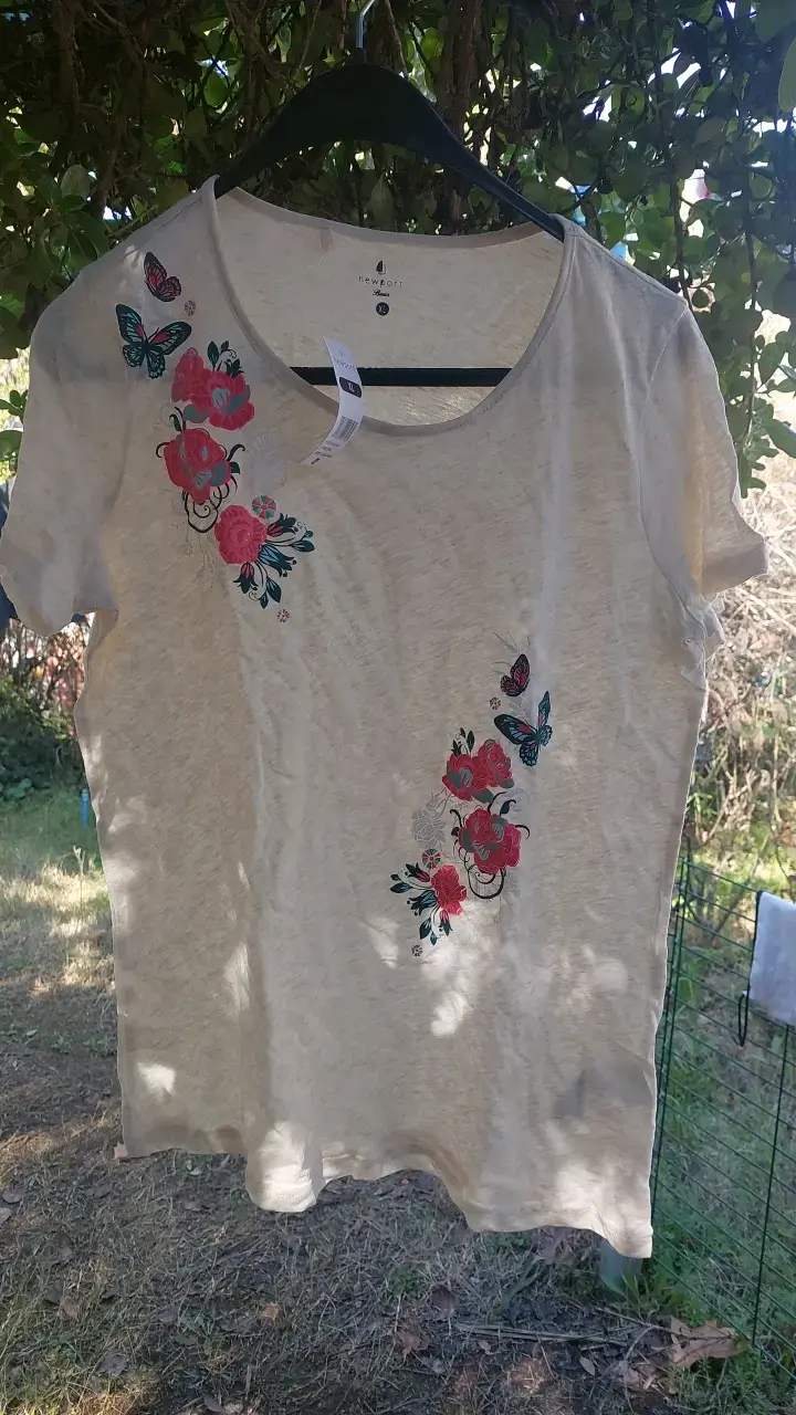 Polera beige con estampado floral Newport XL - 1