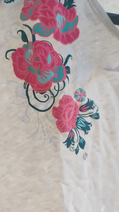 Polera beige con estampado floral Newport XL - miniatura 3