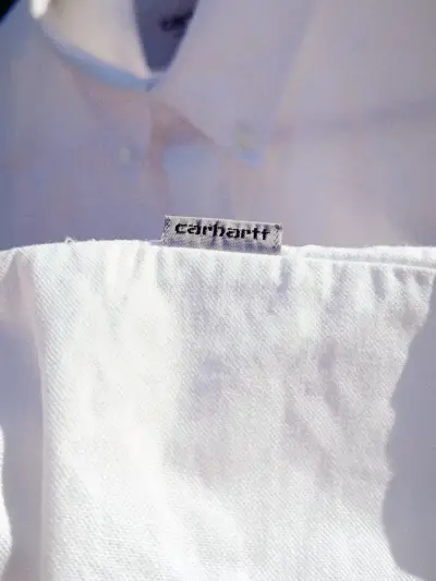 Camisa Blanca Carhartt Work In Progress Talla L - miniatura 3