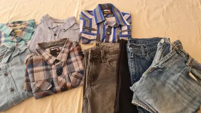 Jeans levi strauss, jeans MUV2 y camisas varias - miniatura 10