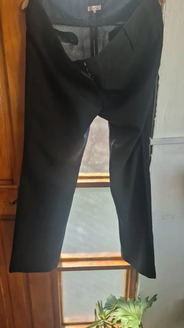 Pantalones de vestir negros para mujer - 1